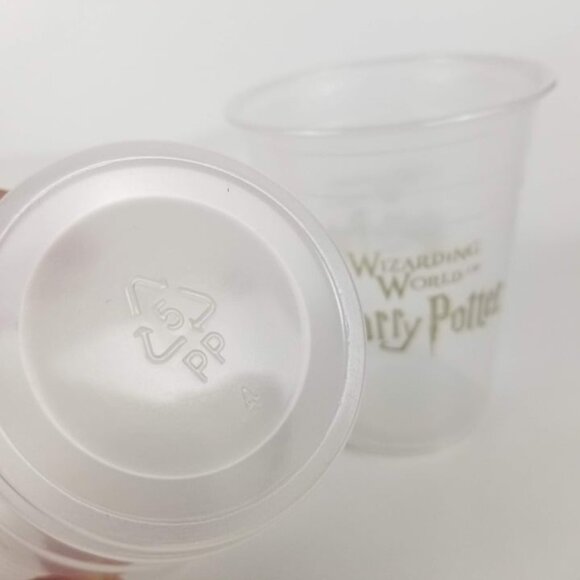 Harry Potter Wizarding World Plastic Small Cups 2 Lot Disposable USH Universal - Picture 4 of 4